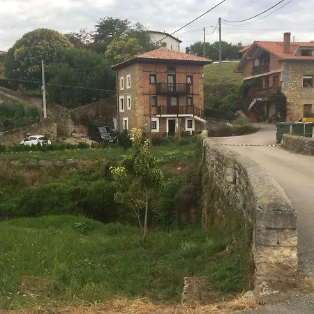 La Casona Del Puente Сasa de vacaciones Toñanes